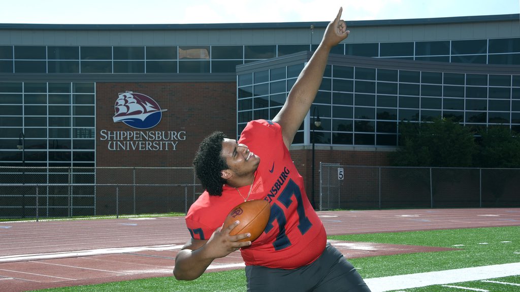 Checkout Shippensburg Football player Brando Aristy, who was featured on Fox 43 for being a good Samaritan! 

📝: fox43.com/article/news/c…