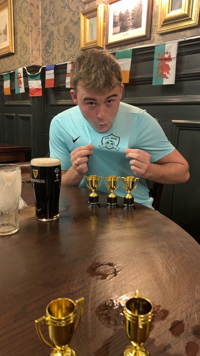FCGOG_official's tweet photo. Mopping up on awards night @will_straw 🏆🏆🏆
#BestRinger
#MostAssists
#LimbsAward https://t.co/2h9kBhaSpW
