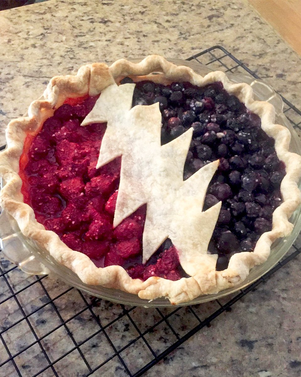 Grateful for the pies of the world. Happy π day!

Pie by sayitaintpete on Reddit.
