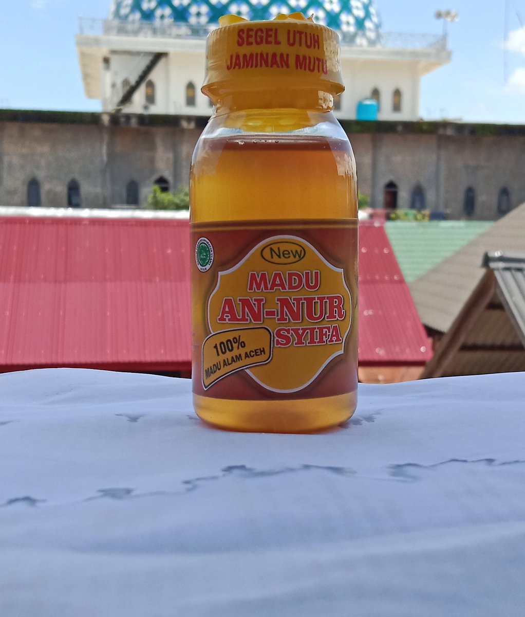 CapahS's tweet photo. @ayubsr Jangan lupa minum madu bestie.... 
Agar begadang mu tetep lancar.... 
Dan badan mu tetep sehat.... 

#japri
#madu
#murah https://t.co/e55pdnBfEw