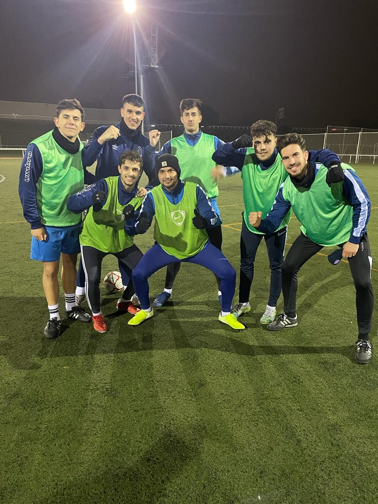 mostbalompie's tweet photo. Juntos hasta el final 💪💪💪 Que nadie dude de este equipo.

#YoSoyDelBalompié Ⓜ️⚽🦶
#SomosMóstoles https://t.co/Ysuh78V07K