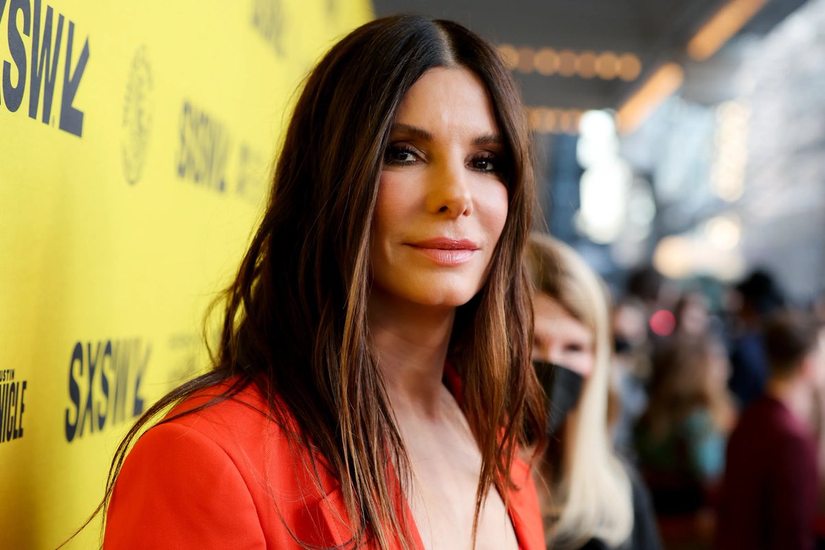 FilmUpdates's tweet photo. Sandra Bullock reveals she’ll be taking a break from acting to focus on her family. 

“I’m going to take some time off to be a mother to Louis [12] and Laila [10]. I’ll get back to it. I don’t know when. Probably when they’re teenagers, 16- or 17-years old.” https://t.co/wfZEidNvhO