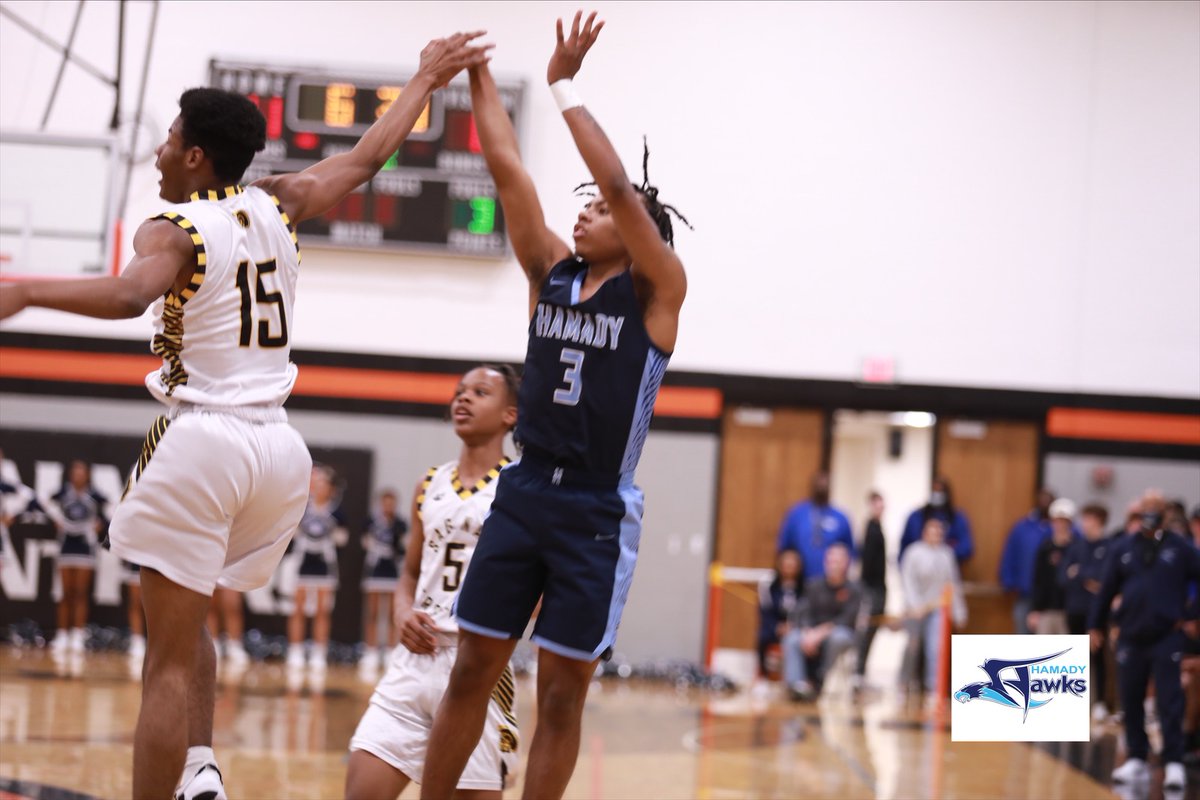 Hamady_Hawks's tweet image. Hamady Hawks soared over Saginaw High in the Reginal-Semifinals, winning 66-63! #HawkNation
