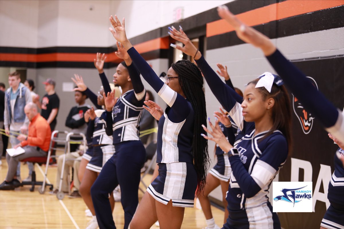 Hamady_Hawks's tweet image. Hamady Hawks soared over Saginaw High in the Reginal-Semifinals, winning 66-63! #HawkNation