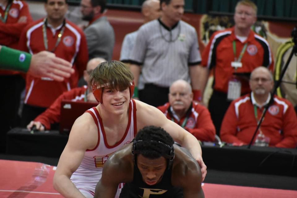 wadsworthwrestl's tweet photo. State Champion 150lbs. Chris Earnest!! https://t.co/hWDTkK2wUF