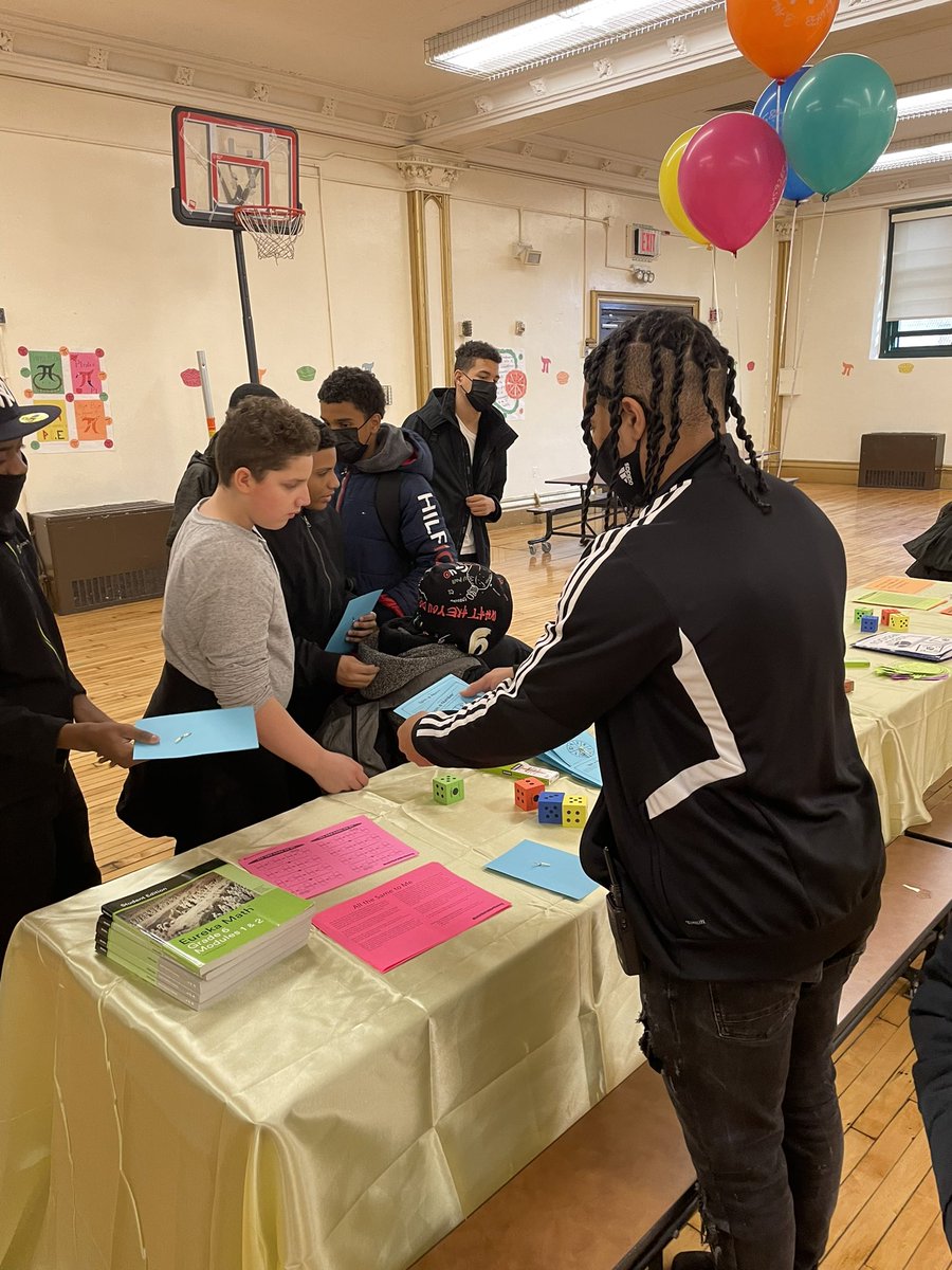 Celebrating #PiDay at #IS171 #Math Games, Puzzles and FUN @ExecSuptKWatts @BKNorthNYCDOE @NYCDistrict19 @DOEChancellor @ofdc_nycschools @MathforAmerica @ShaunDepd @PrincipalKafele @DenaSimmons @PaulForbesNYC @OEAnyc @UFT @TamraCollinsD19 @SpenceIreneK @FollowCSA