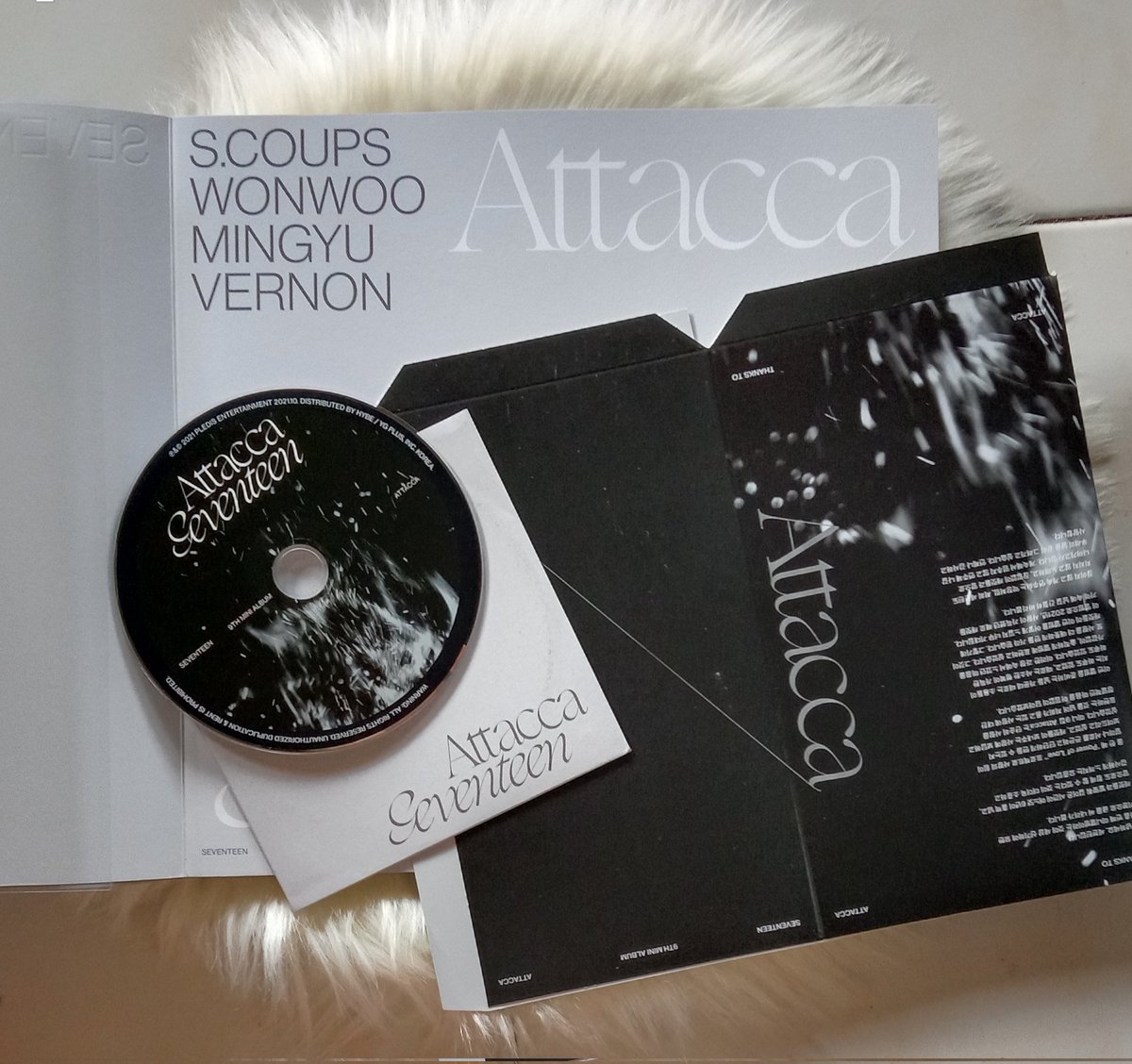 Bora_Kmart's tweet photo. WTS || LFB
#BK_Onhand

SEVENTEEN ATTACCA OP.2

₱180+10pf

DOP:PAYO-2days
Mine+Akinaitech
MOP:GCASH
MOD:SHOPEE CHECKOUT

See photos for inclusions!🥰🎀 https://t.co/fpCgd2fI7e