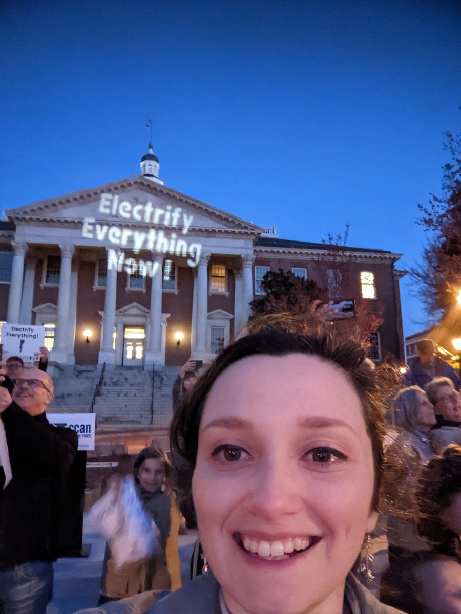 Emily_A_Frias's tweet photo. Probably one of the cooler things I've organized. And immediately followed by great news that #ClimateSolutionsNow  passed the Senate!! Thanks again to my Senator @PaulPinsky for all your hard work. @CCANActionFund #MDGA22 #ClimateEmergency https://t.co/oVhYYYUm58