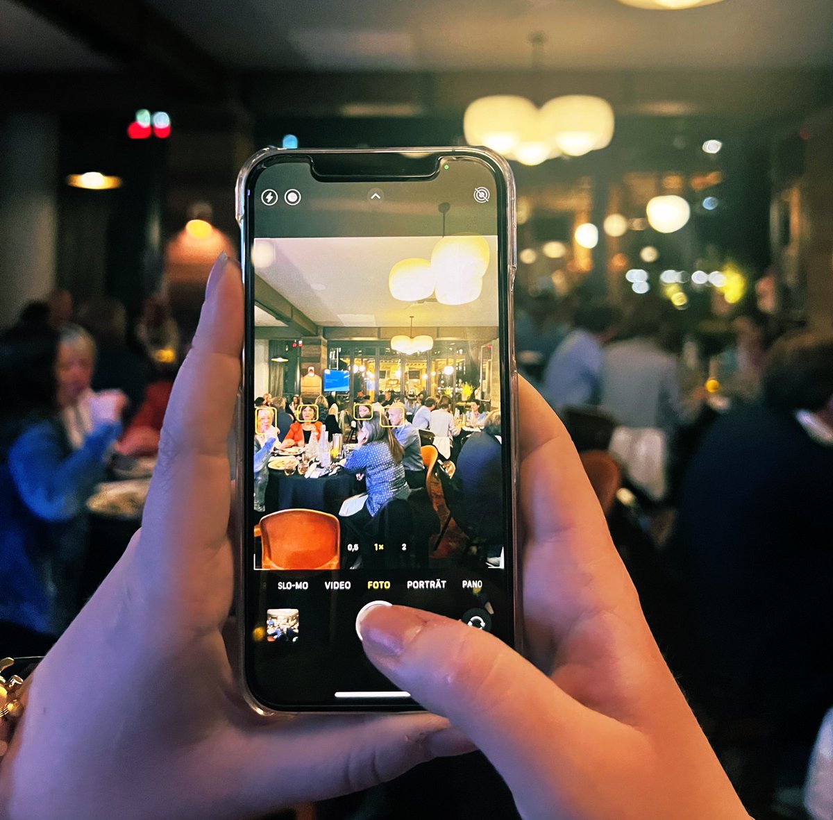 Making memories and making connections at our Female Executive Dinner here in #Austin <a href="/sxsw/">SXSW</a> – our guests are enjoying their dinner while networking and exchanging ideas. Thank you <a href="/HH_BusinessNews/">Hamburg News</a> and #LuppundPartner for making this event possible! #sxsw #germaninnovation