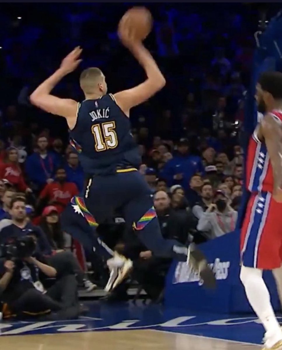 RT to make this the new NBA logo