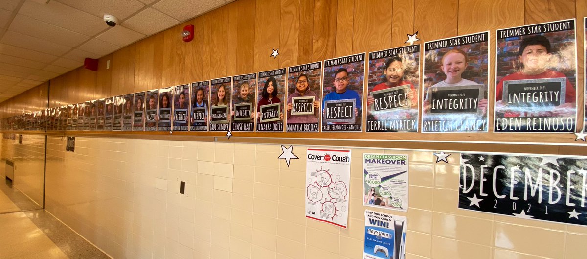 🐾✨Our Trimmer ⭐️STAR Student Display is GROWING! — 💙A fresh batch of February STARS will take us all the way to the other end of the hallway! ✨Way to show your PRIDE Trimmer Bulldogs!✨🐾 #wyproud @cynthiagreco @wyasdblue