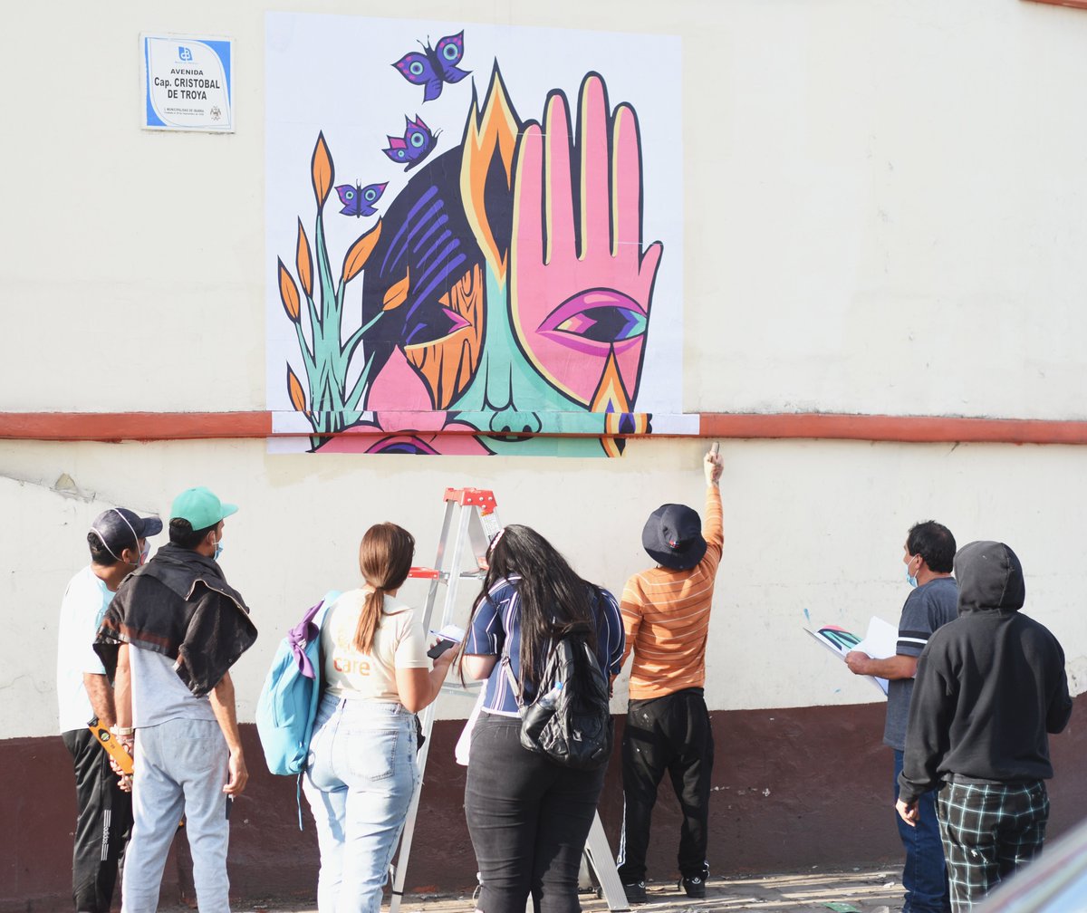 care_ecuador's tweet photo. Arte urbano - paste up para la prevención de la Violencia Basada en Género en #Atuntaqui e #Ibarra. Apoyamos la capacidad de resiliencia de las sobrevivientes #CruzandoFronteras #NoComasCuento https://t.co/GZMbIed7XE
