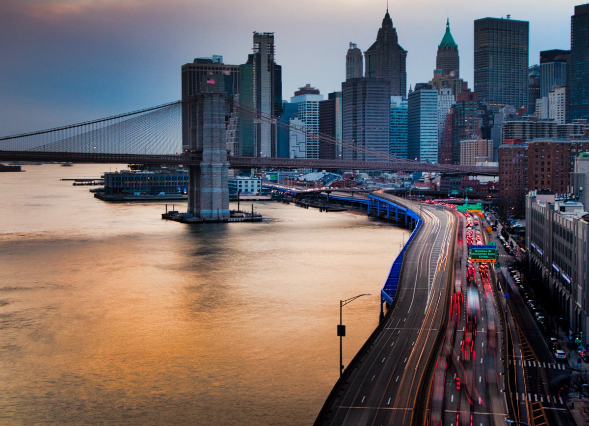 docdesmo's tweet photo. #nyc #NewYork #photography #photooftheday @viewingnyc @CanonCanada @DPMagazine #travelphotography https://t.co/XngAxPUGJe