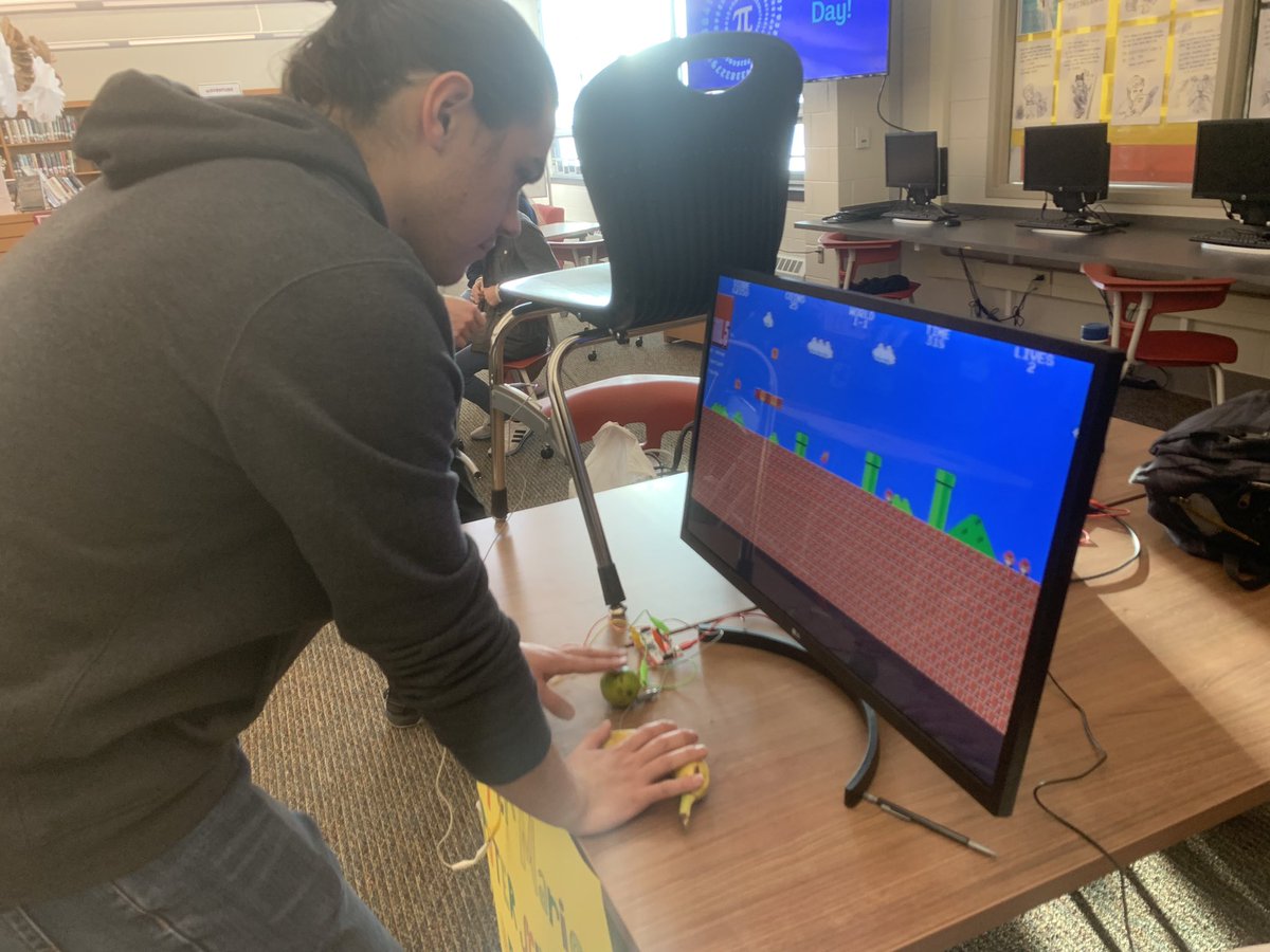 OJRHS Tech Pack tweet media