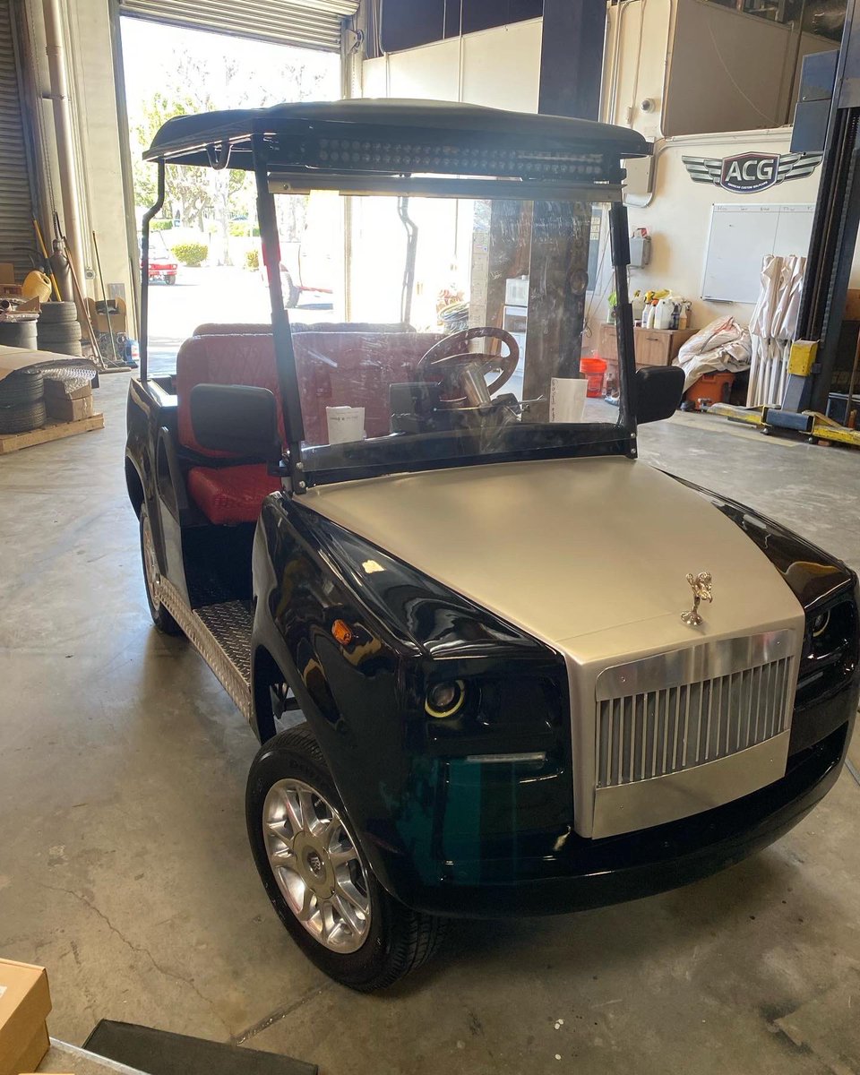 ParkPlaceCali's tweet photo. This is how we ROLLS! Excalibur model with Red Alligator Upholstery. Sales &amp; Rentals. Available in 4, 6 or 8 Seats. Beach, Golf &amp; Street Legal. We Ship Anywhere 》》 Goto https://t.co/bdRJsEneoa or Call Us Today (818) 815-9713.

 #California #USA #SantaMonica #VeniceBeach #Malibu https://t.co/wnlsYxS5Za