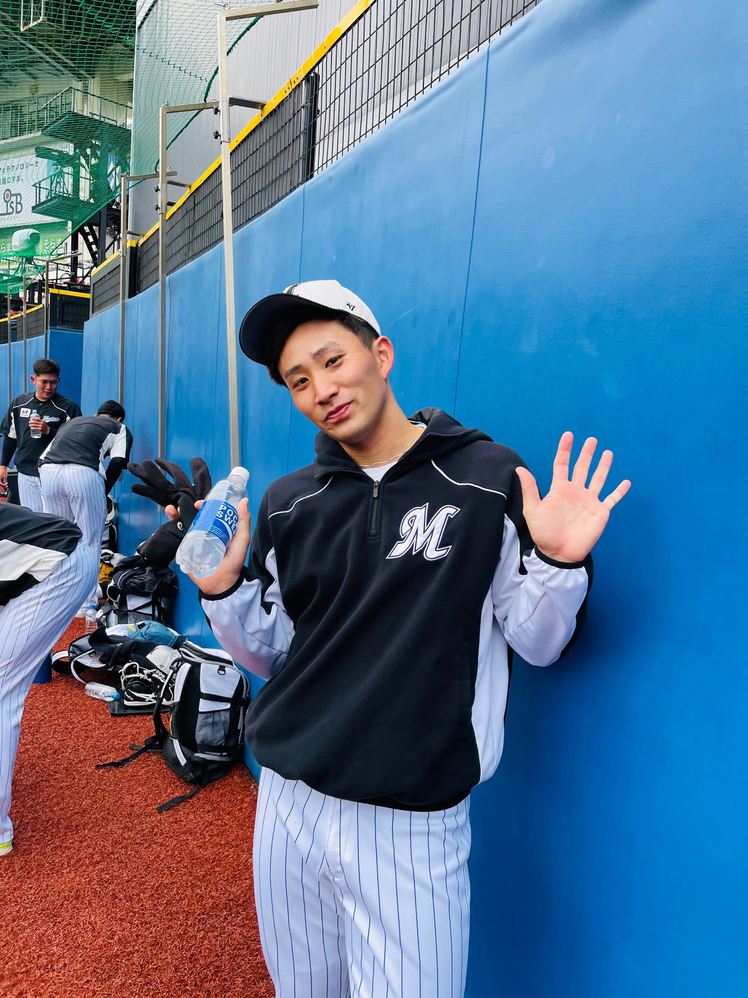 小島和哉 ユニフォームポーチ 千葉ロッテマリーンズ ガチャ