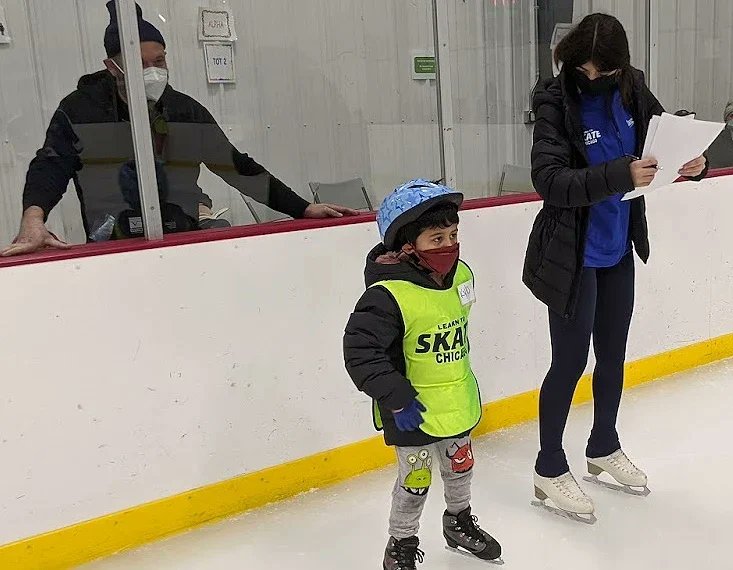 ChicagoHOYB's tweet photo. Another great week @McFetridgeSC โบ๏ธ#chicagoyouthfoundation #hoyb #diversityandinclusion @usahockey #HockeyIsForEveryone https://t.co/T0m55EHHEY