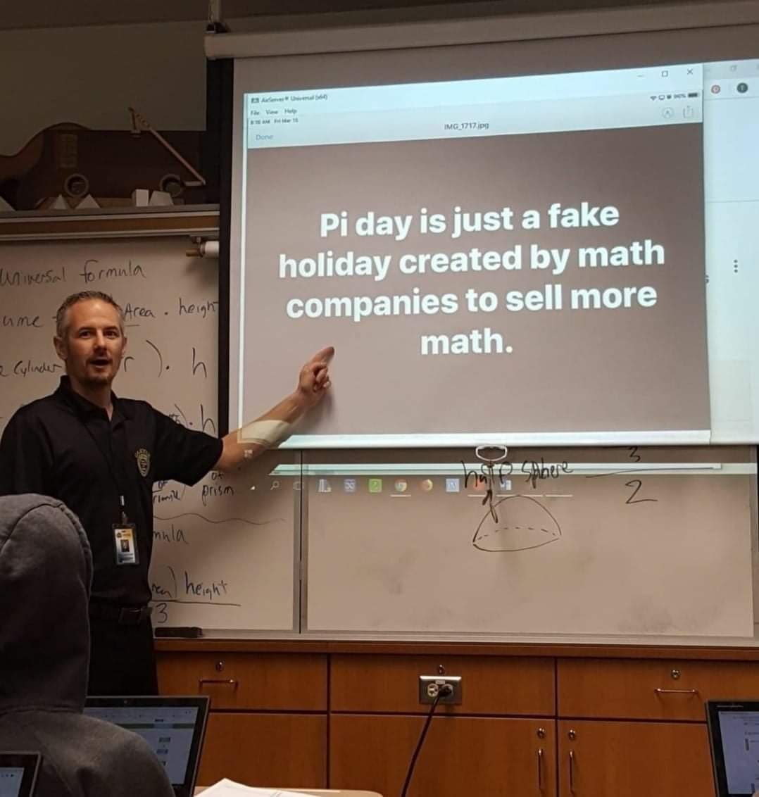 areallybiglife's tweet image. #saynotobigmath