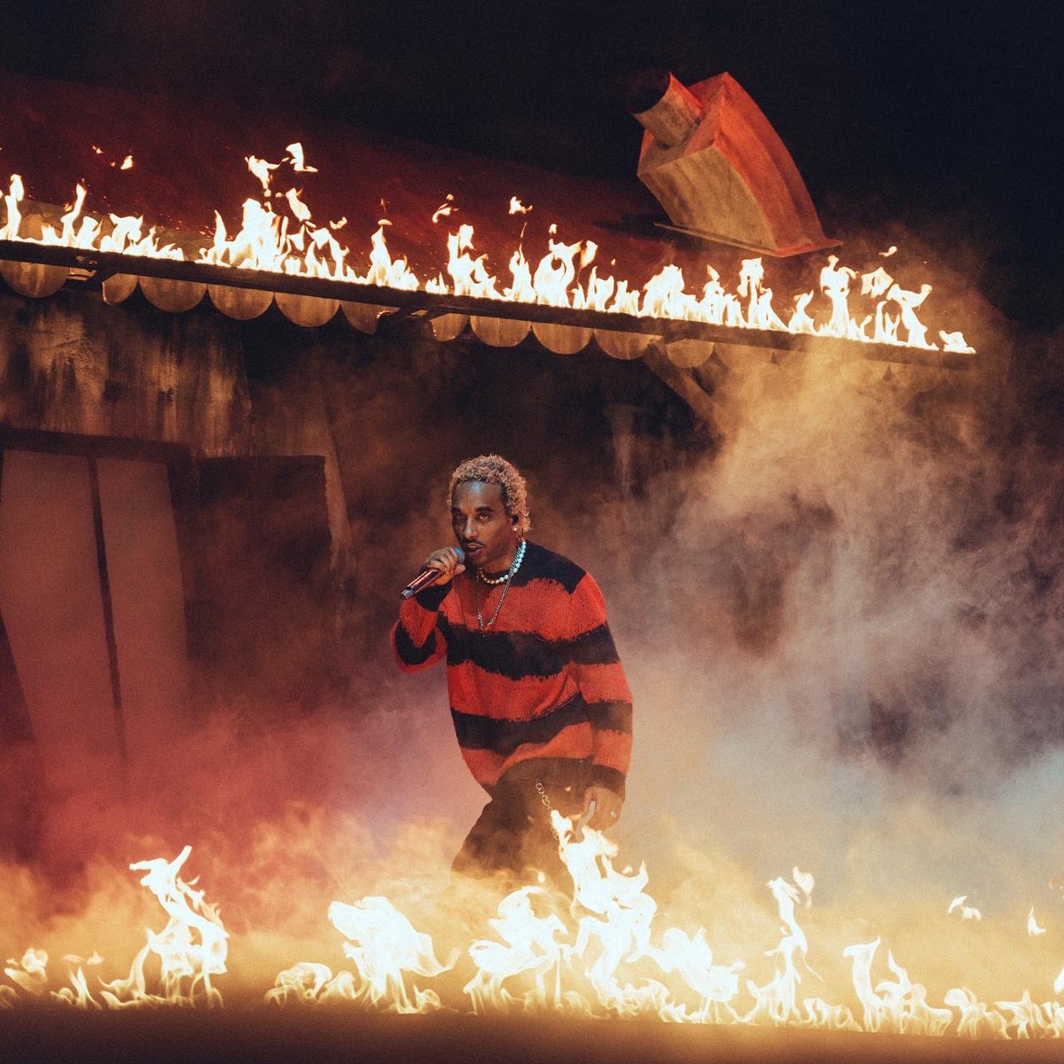 Digitalmundo19's tweet image. Incroyable ce moment, mercy à tous !