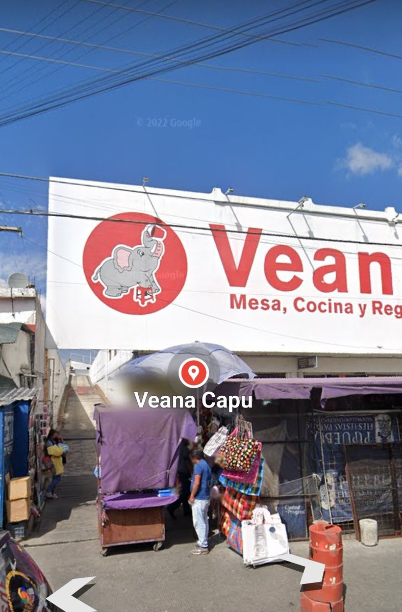 95mar23's tweet photo. @CICPuebla ayer domingo estaban vendiéndo cachorros en vía pública justo en frente del veana de la Capu. Tenían 4 cachorros dos de raza maltés y dos pastor belga de menos de 1 mes de edad.  @hechospuebla https://t.co/11AUwob4EG