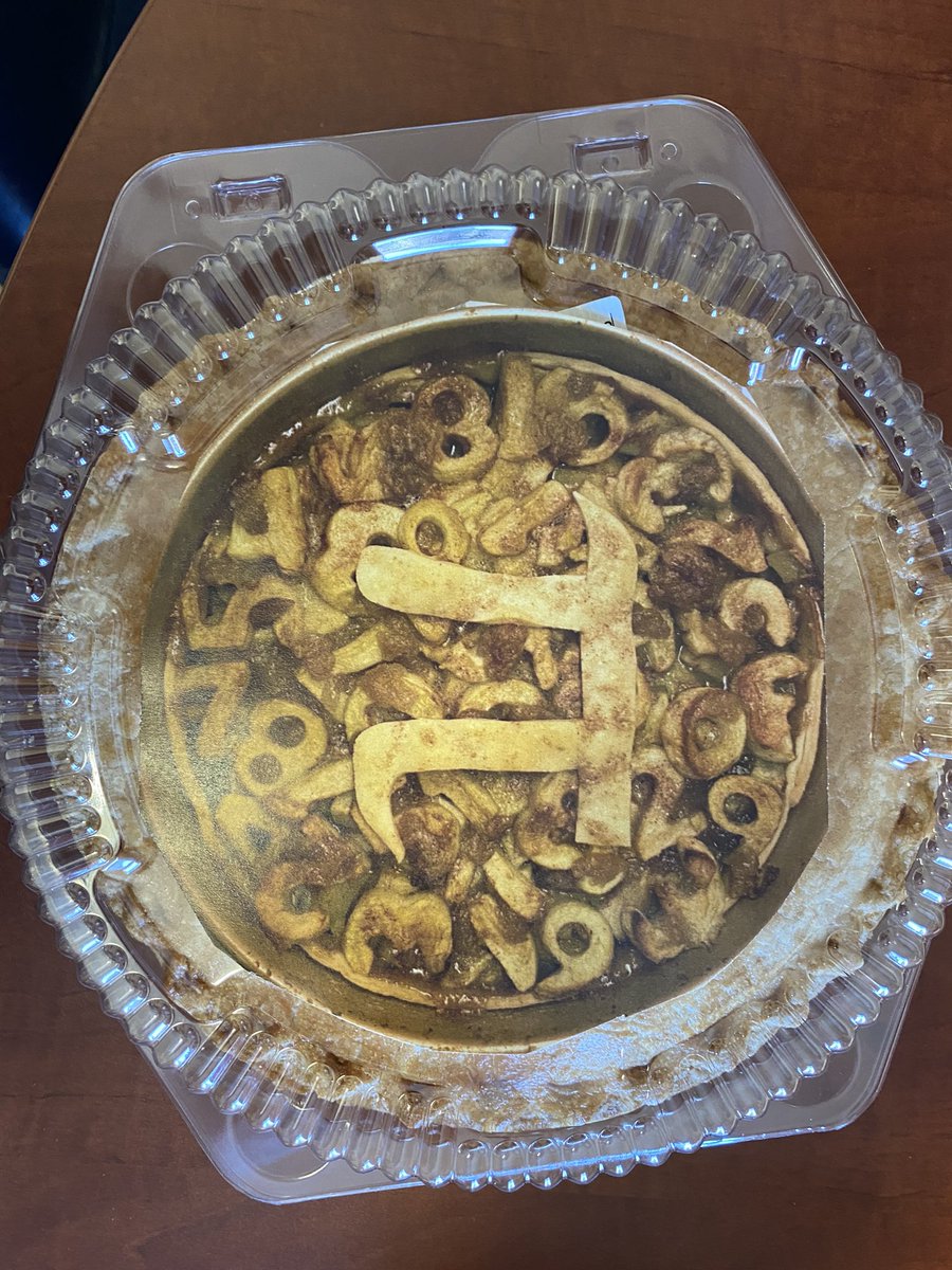 srgarvin28's tweet photo. Happy #piday2022  @Samiotes https://t.co/J8FcKkITct