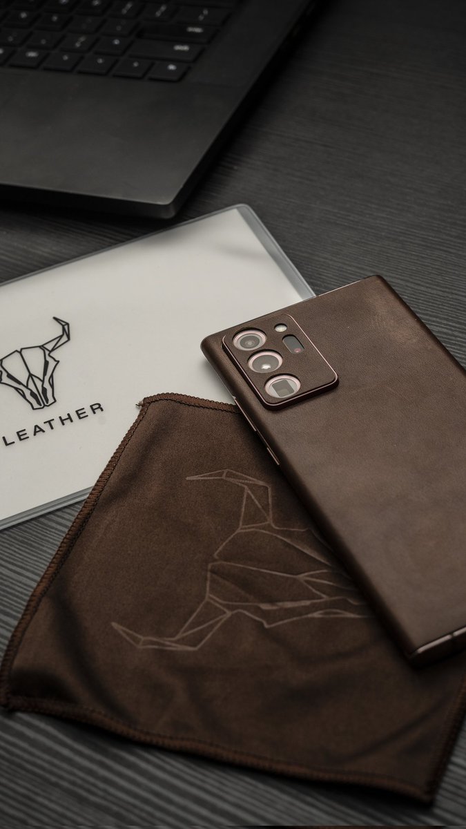 prateek23oct's tweet photo. @dbrand knows how to do things right. https://t.co/WWVpYgbGSk