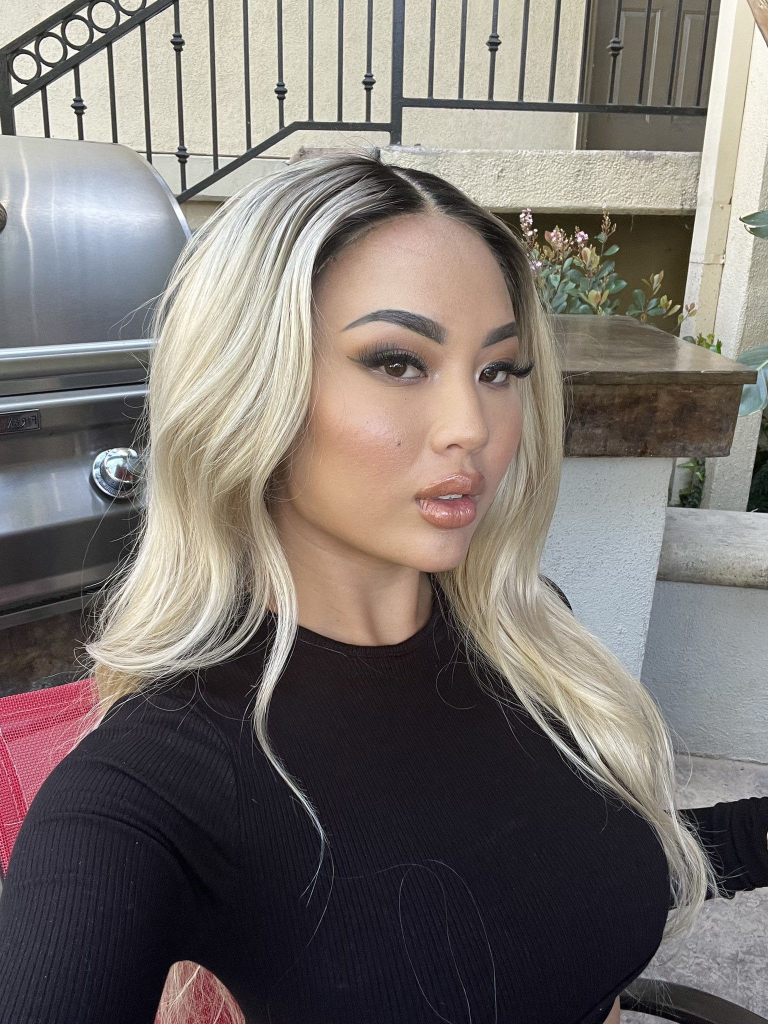 Kazumi Squirts .01 OF .01 FANSLY on Twitter "The bimbo ️ ️ the ass 🥵…(02)