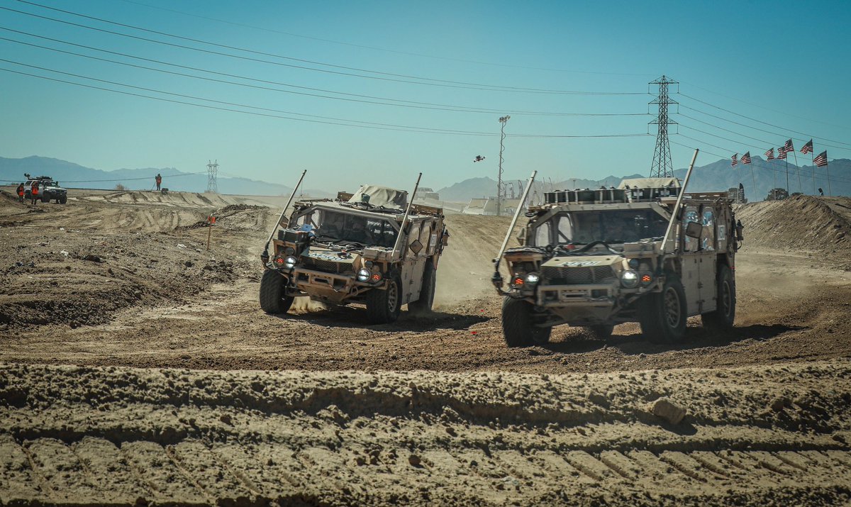 5thForces's tweet photo. Do anything cool this weekend? 

We did. #Mint400 #MondayMotivation 

We will take any opportunity to push ourselves and our equipment as far as they can go in order to know our limits. https://t.co/KbmTzXhXYa