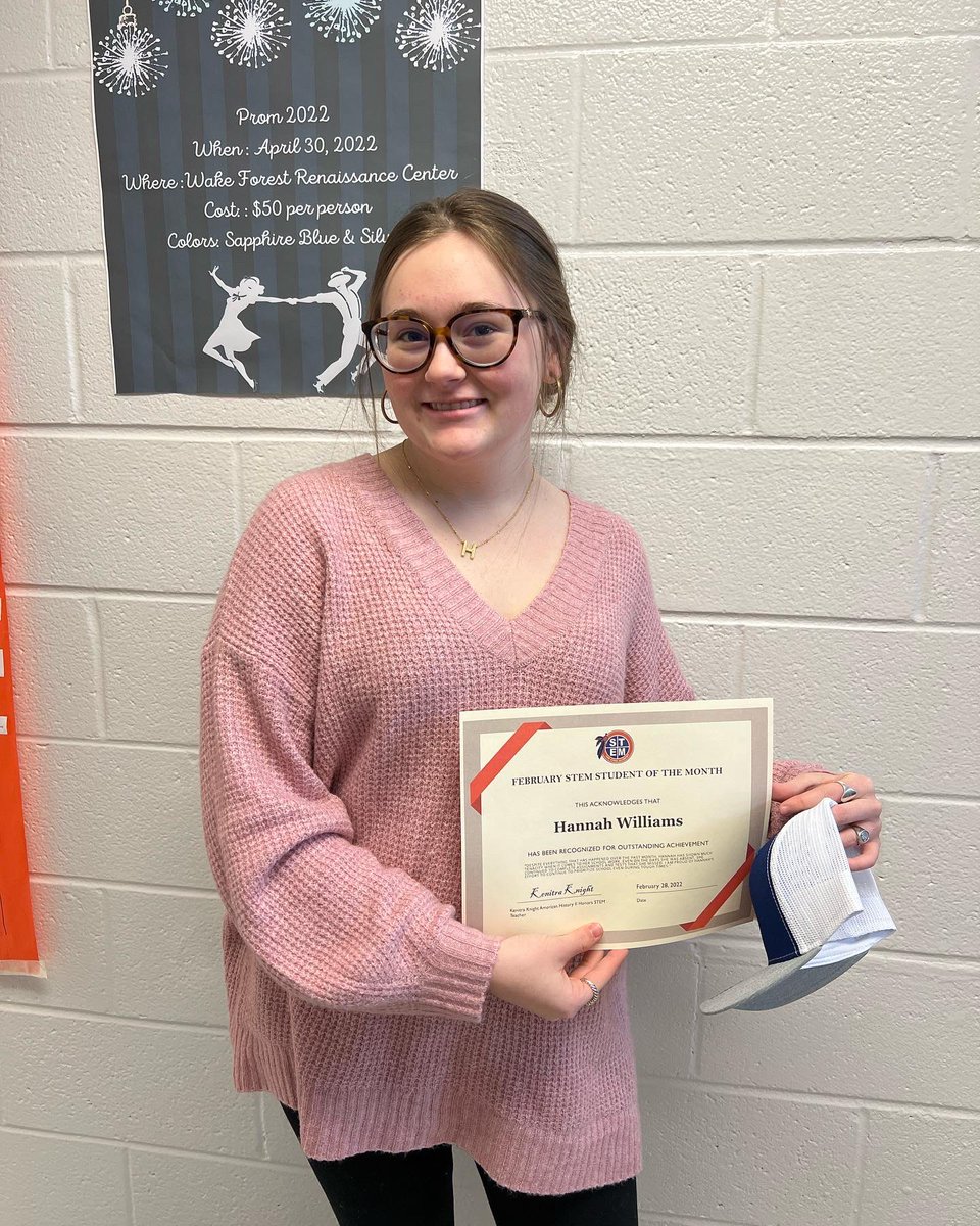 LHSSTEM5's tweet image. Congratulations to the STEM Students of the Month for February! The Hannah’s rocked it! Hannah Cooper (9th) Hannah Williams (11th) We’re proud of you both 💙 @LouisburgHSFCS #LHSSTEMAcademy