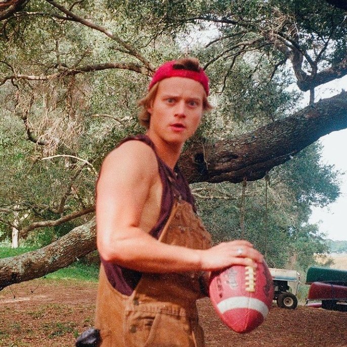 thinkerulland's tweet photo. polaroid of jj maybank and peter parker. https://t.co/RvlRJrWWg3