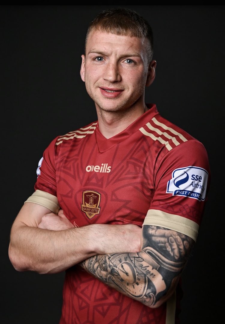 GalwayUnitedFC's tweet photo. Normal Gravy             Different Gravy https://t.co/km7V2SbF1L