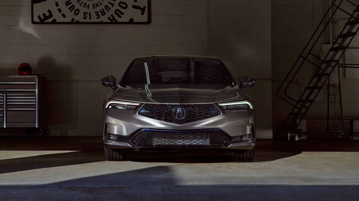 NoBrakingTweets's tweet photo. The 2023 Integra is back in the @Acura lineup. The new Integra is powered by a 1.5-liter turbocharged inline-4 with VTEC delivering 200 hp and paired in top trim with a 6-speed manual with Rev-Matching and Limited Slip Differential. https://t.co/R52ME1lvDK