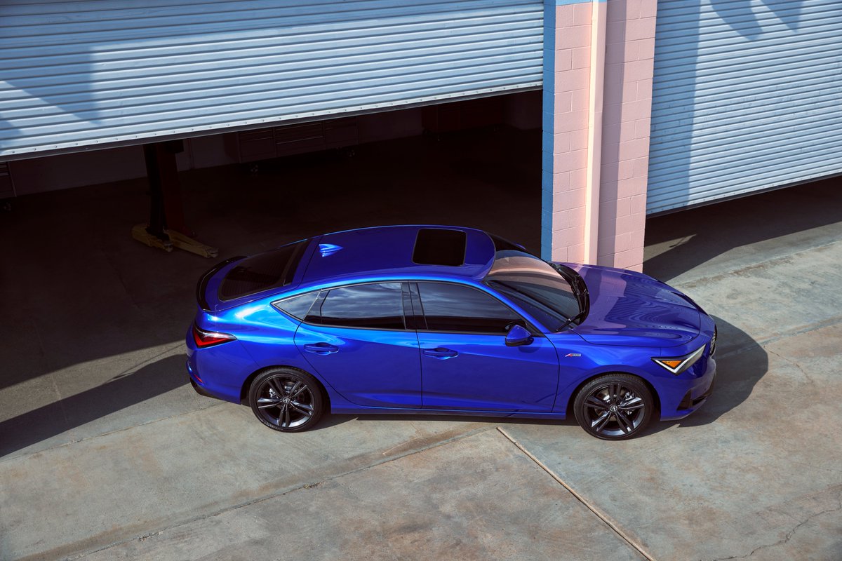 NoBrakingTweets's tweet photo. The 2023 Integra is back in the @Acura lineup. The new Integra is powered by a 1.5-liter turbocharged inline-4 with VTEC delivering 200 hp and paired in top trim with a 6-speed manual with Rev-Matching and Limited Slip Differential. https://t.co/R52ME1lvDK