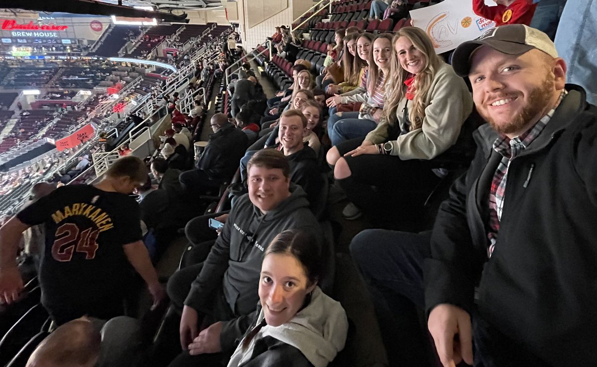 RJVoorhees's tweet photo. Let’s go @cavs #LetEmKnow #firstcollege https://t.co/mfQOYcNxQk