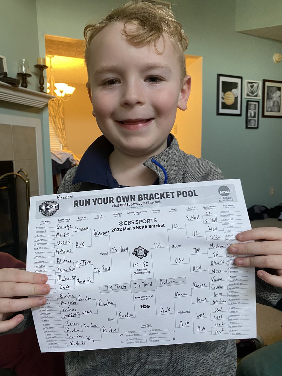 CoachMBurris's tweet photo. Good luck in the tournament @_davwarr3n  Braxten has you going all the way!! Proud of you. Enjoy the experience!! https://t.co/WnxT5UBAav
