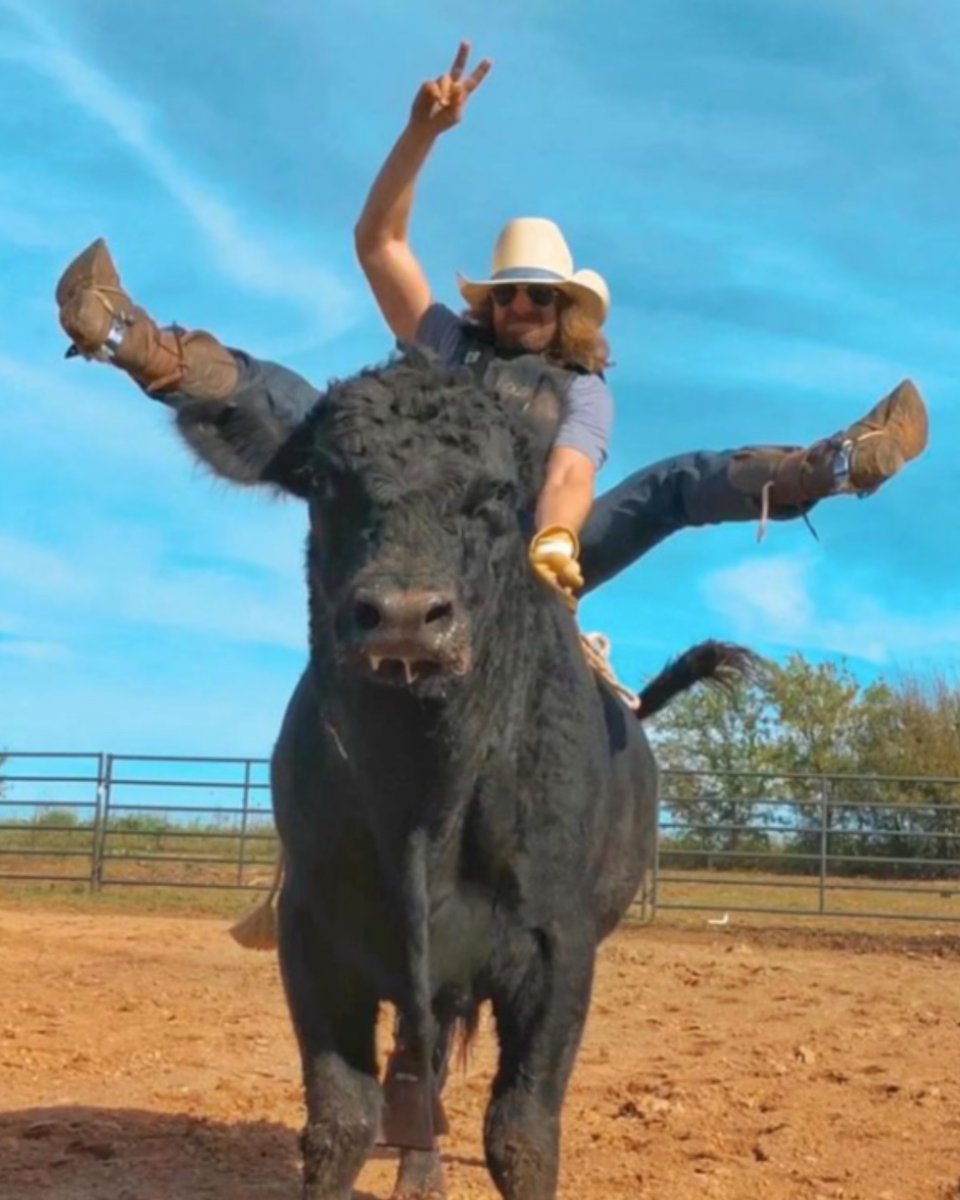 Bare down, ol' son. 🤘

📸PC: <a href="/dalebrisby/">Dale Brisby</a>