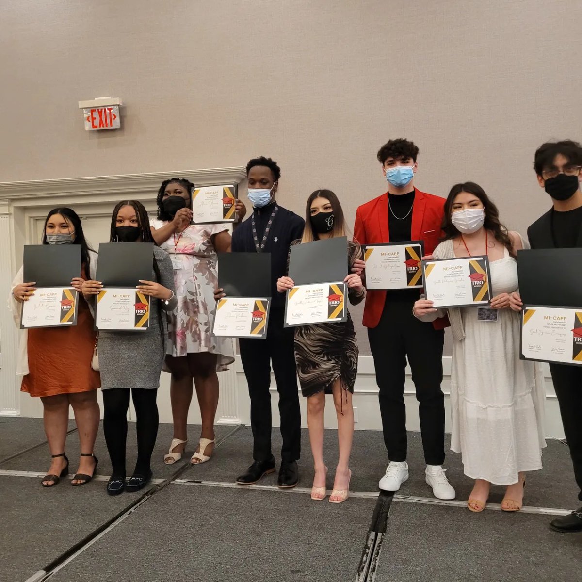 PamelaPughMI's tweet photo. A great way to start the week w/ 300+ #TRIO students. We motivated each other to remain persistent. Thankful to leaders of #TRIO #Upwardbound helping our students navigate life beyond high school, strengthening MI. Congrats to awardees.
#MICAPP #StudentLeadershipSummit2022 https://t.co/hqhoRDmUUo