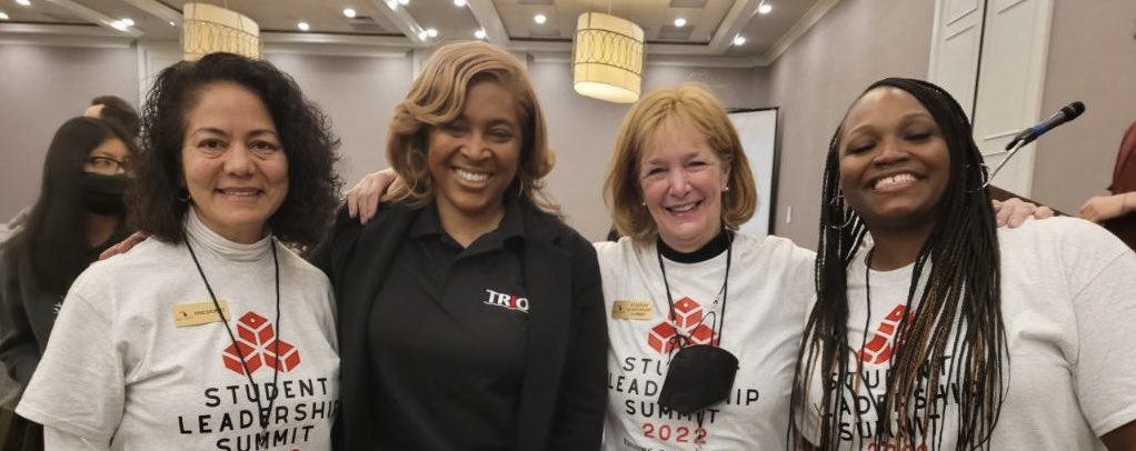 PamelaPughMI's tweet photo. A great way to start the week w/ 300+ #TRIO students. We motivated each other to remain persistent. Thankful to leaders of #TRIO #Upwardbound helping our students navigate life beyond high school, strengthening MI. Congrats to awardees.
#MICAPP #StudentLeadershipSummit2022 https://t.co/hqhoRDmUUo