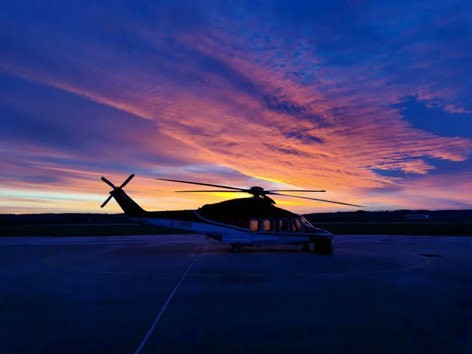StormHour tweet picture