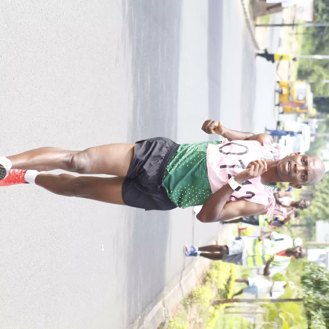 NationalComite's tweet photo. L'Olympien Célestin Nihorimbere remporte la compétition de marche organisée par la #FBJM. Pour cette occasion, Mme Marie Laure Essan présidente de la Confédération Africaine de Randonnée Pédestre et du bien être pour tous, en visite au Burundi s'est associée aux marcheurs locaux. https://t.co/g6oOEJSyPe