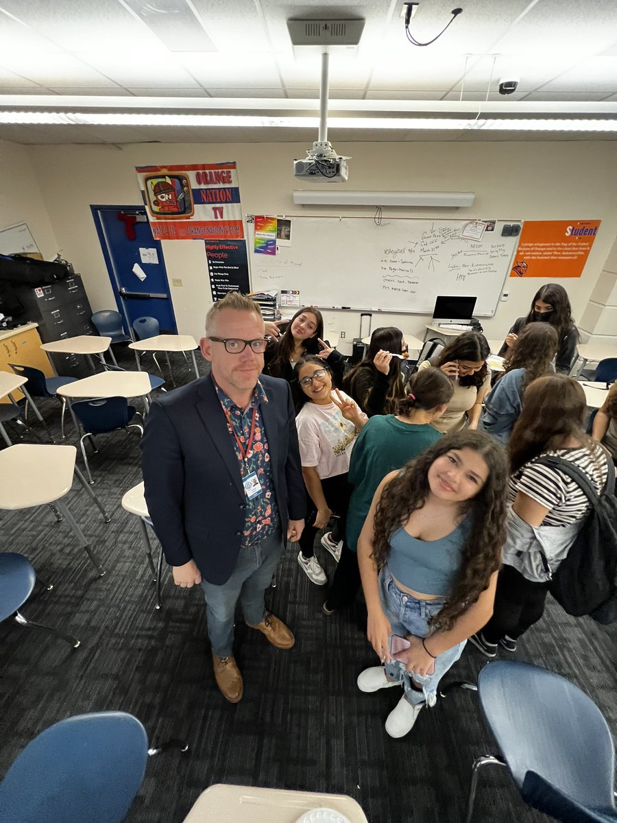 Sometimes as a #teacher you need to give #deep &amp; #meaningful assignments to #learn about your students &amp; get free food- unfortunately they also brought their friends who ate most of that food 🥲 - who makes the best #dolma ? #illbethejudge #get2knowyourstudents #storiesofhome