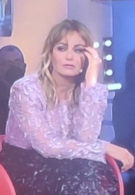 Tutti noi stasera siamo Sonia Bruganelli dopo:

- I Cip Cip di Valeria 
- Signorini al pianoforte per le coppie 
- Giucas indemoniato al centro palco 
- Il balletto di Soleil e Alex 

#GFvip
#GrandeFratelloVip