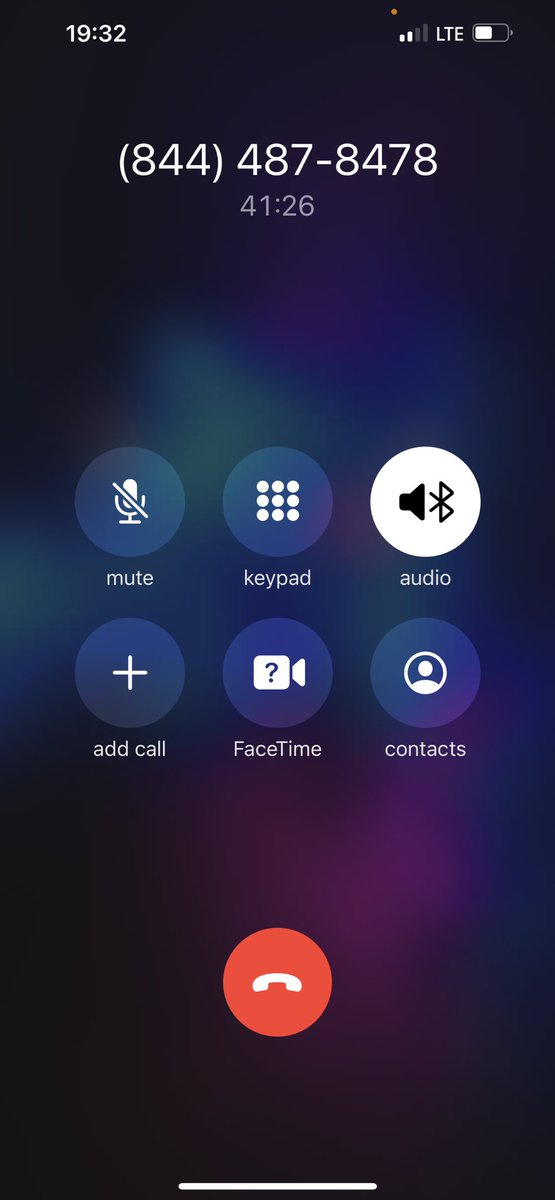MWintersViolin's tweet photo. Been on hold for more than 40 minutes. Thanks Truist @TruistNews https://t.co/XhRRTSjsFv