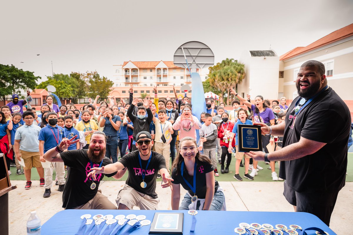 Last week we had the amazing opportunity to partner with Neighbors4Neighbors and help host a field day for Little River Elementary School❤ It's a very special feeling to be able to give back to the local community and help put a smile on these kids faces. #grateful