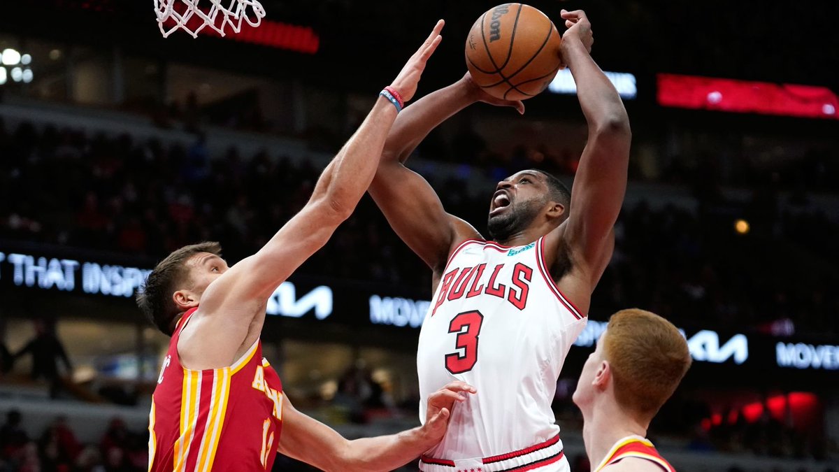 8/ 🏀 4th overall 2011 NBA draft pick, 2016 NBA champion and Chicago Bull Power Forward @RealTristan13 joined the #famorie in January 2022. The offensive rebounding specialist chose this cool morie to match his energy on court.