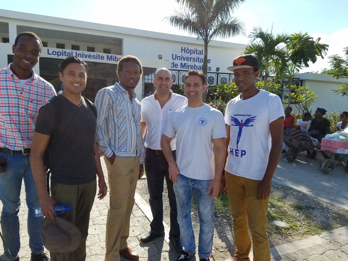 DrNikore's tweet photo. Very nice memorial for Paul Farmer on the weekend:
https://t.co/8UtDdD4EDI
Dr. Farmer was a giant in global health, and a personal inspiration for me. Dug up these from my first trip to his hospital in Haiti, and my first encounter with him (with my good friend Jay Bhatt beside) https://t.co/ZHIdWKNO9M
