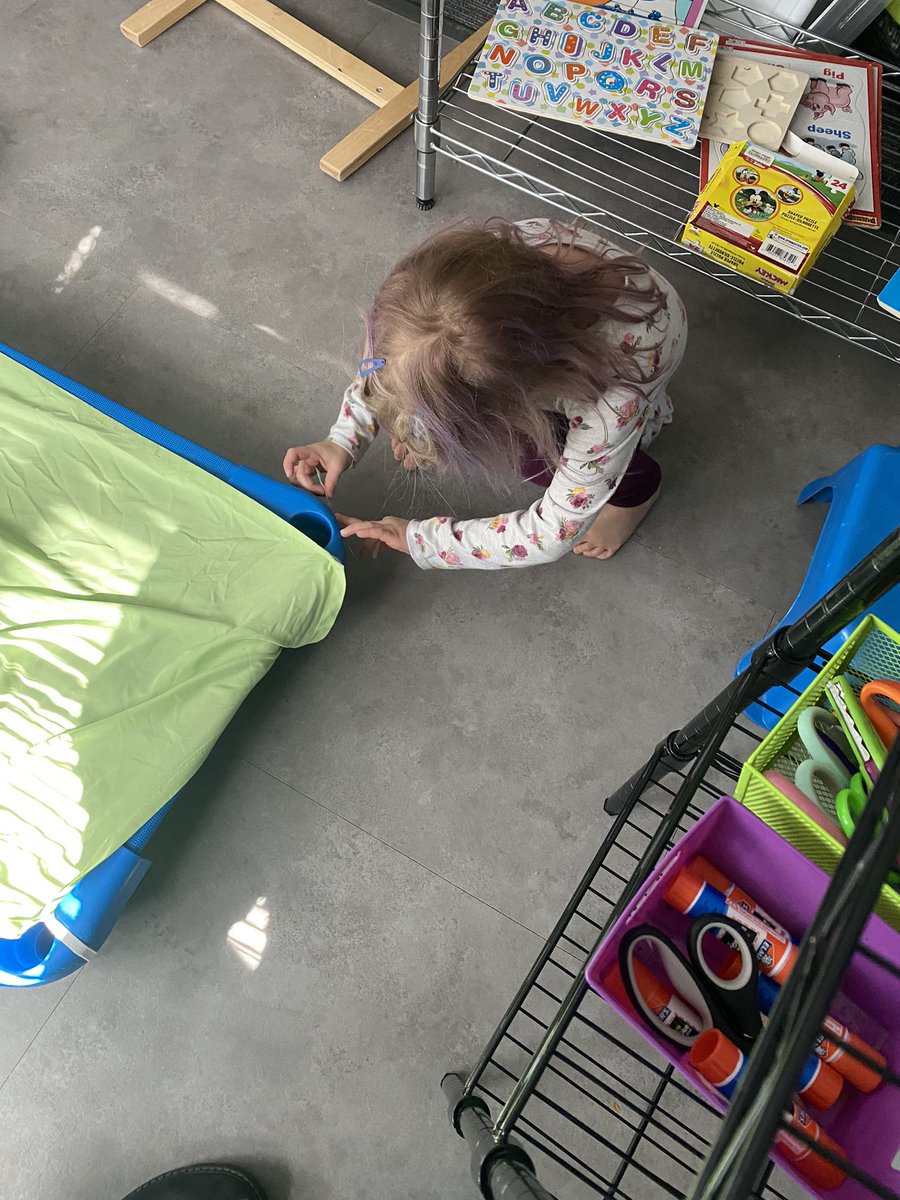MissAlyssaPreK's tweet photo. Some of our cots have lost their name tags. Two students today problem solved and made their own name tag! Just look at that penmanship! #ssdedu #prek #problemsolvers https://t.co/q0ivuin5Lm