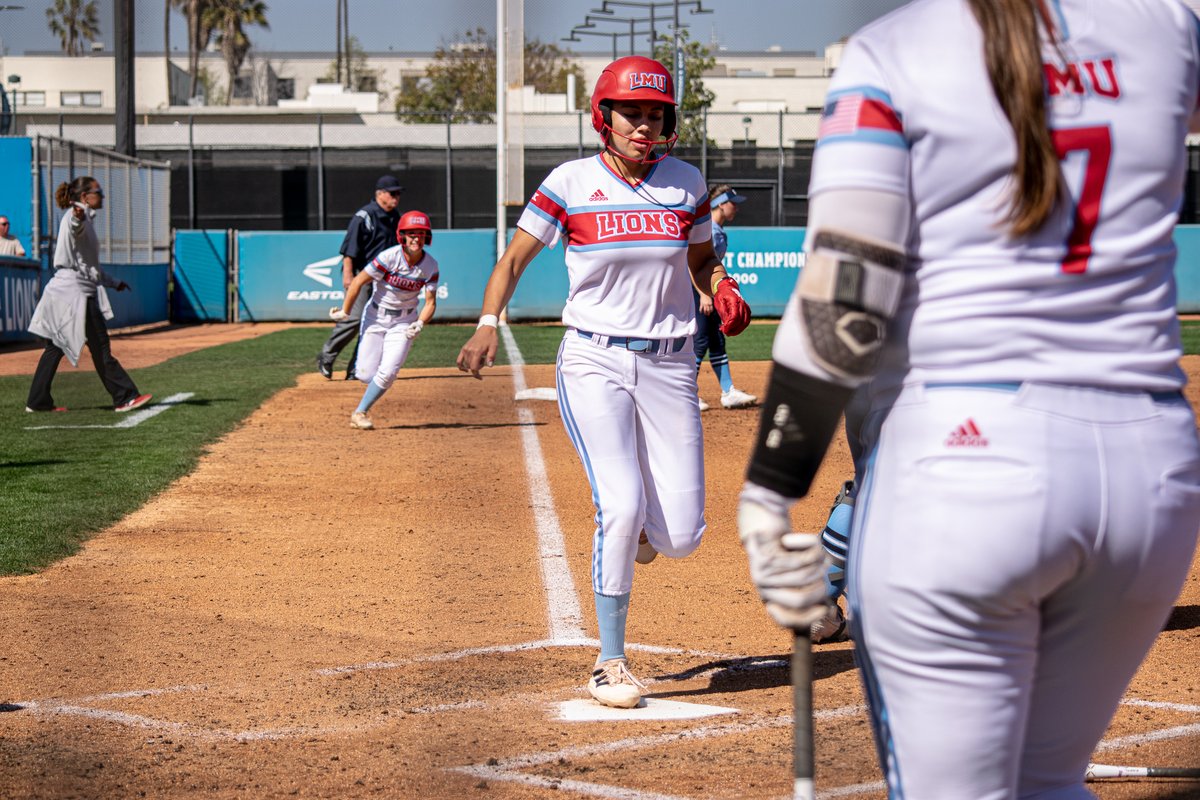 lmulionsSB's tweet photo. Did You Say 9 Straight?! 🦁🥎🔥

#jointhepride https://t.co/enBoGV9cpw