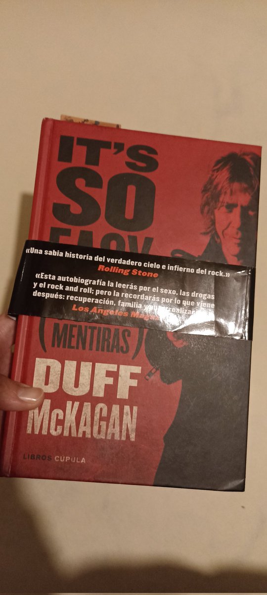 JuanGabrielPaye's tweet photo. amazing reading of @DuffMcKagan biography and his story with @SuHolmesMcKagan Readings that reach the soul. Thanks for all!! https://t.co/UCKqCjdY3V