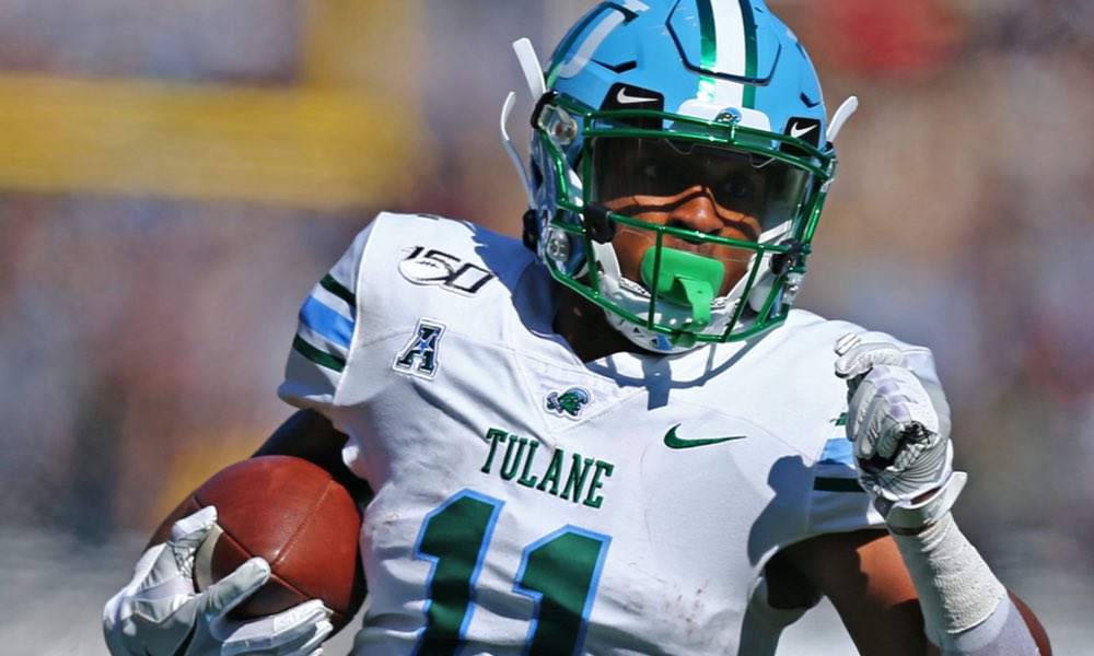 Joshua_Goines18's tweet photo. #AGTG after a great talk with @Coach_Nagle I am blessed to announce that I received a(n) offer To Tulane University🔵🟢 #RollWave @thecoachhill @RHS_FBRecruits @SkysTheLimitWR @TrustMyEyesO @Perroni247 @MikeRoach247 https://t.co/4RYhMTKK2P